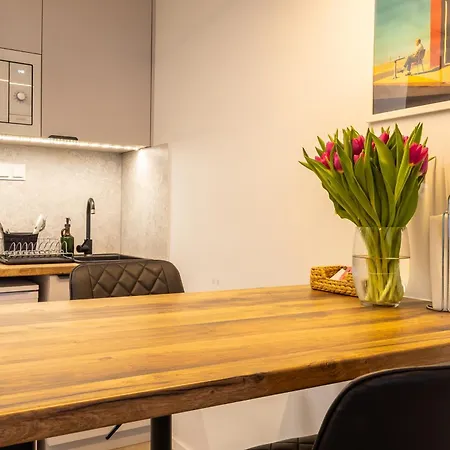 Апартаменты With A View | Metro Swietokrzyska